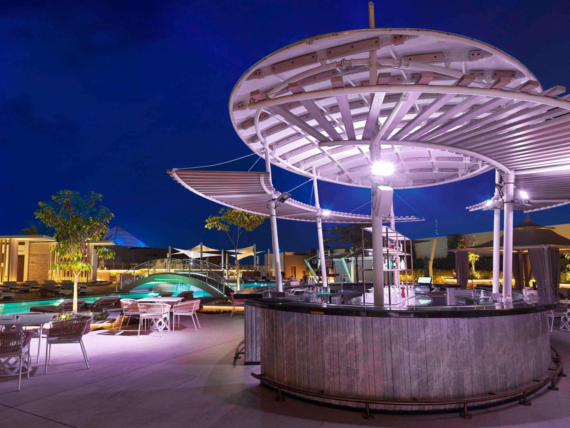 Sofitel Dubai The Obelisk Ξενοδοχείο Εξωτερικό φωτογραφία